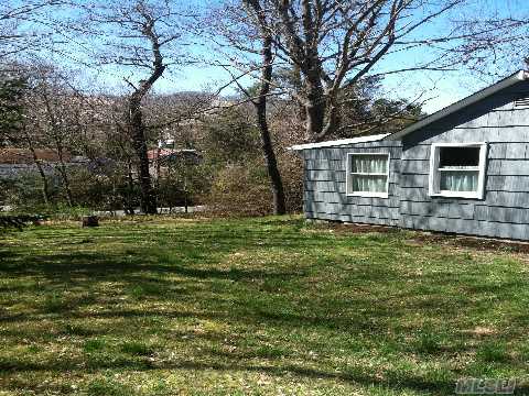 213 Old Town Setauket, NY 