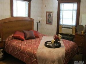 Copyright (C), Multiple Listing Service of Long Island, Inc, 2004